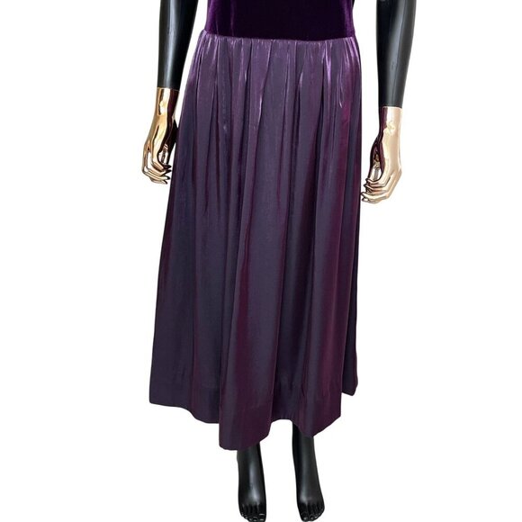 Jessica Howard Purple Velvet & Shimmer Evening Gown - Size 14 - Picture 5 of 10